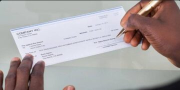 Cheque use surges 31% on bigger transactions, but volumes decline
