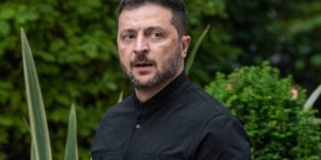 Russia ‘complicating’ end to war, says Zelensky as Trump touts Moscow peace deal