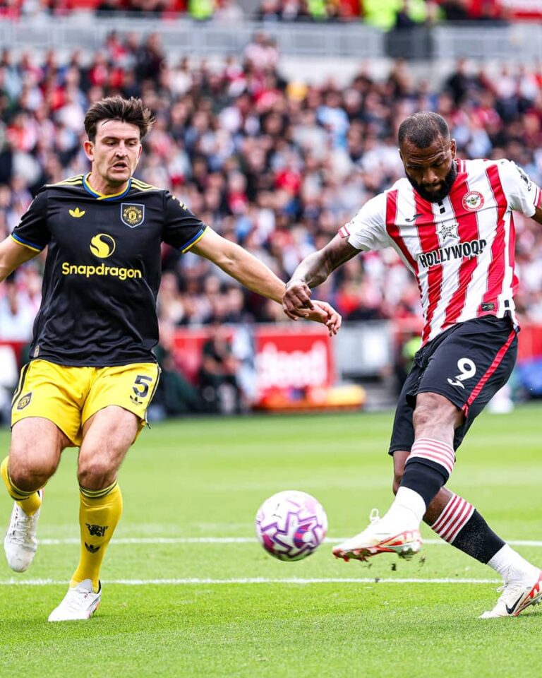 Halftime is over and the score is Brentford 2-1 Man Utd. Igor Thiago strikes two with Benjamin Sesko scores his first MU goal.