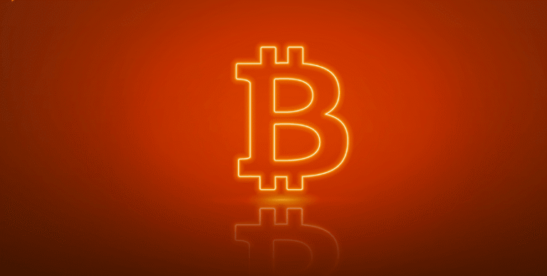 Bitcoin Slips to $112K as Fed Rate Cut Looms — Long Bets Face Heavy Liquidations